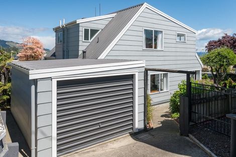 Photo of property in 198 The Ridgeway, Stoke, Nelson, 7011