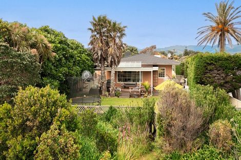 Photo of property in 113 Manly Street, Paraparaumu Beach, Paraparaumu, 5032
