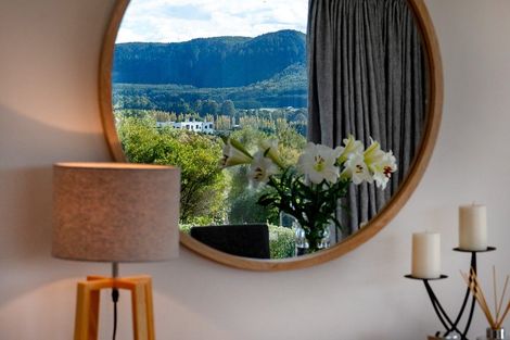 Photo of property in 4 Harrier Lane, Kinloch, Taupo, 3377