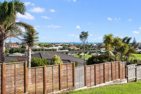 Photo of property in 17 Ocean View Road, Coastlands, Whakatane, 3120