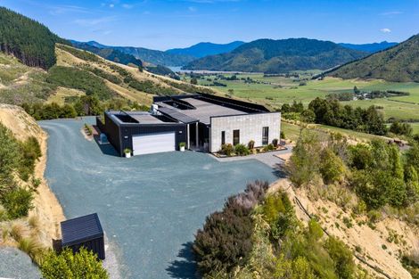 Photo of property in 1424 Queen Charlotte Drive, Linkwater, 7281