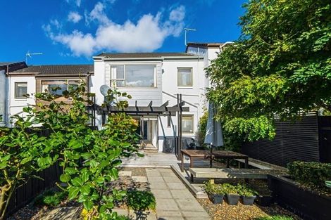 Photo of property in 2/33 Monteith Crescent, Remuera, Auckland, 1050