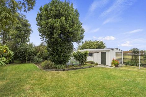 Photo of property in 10 Ashgrove Street, Rangiora, 7400