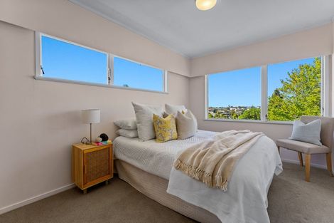 Photo of property in 70 Mountbatten Avenue, Hillcrest, Auckland, 0627