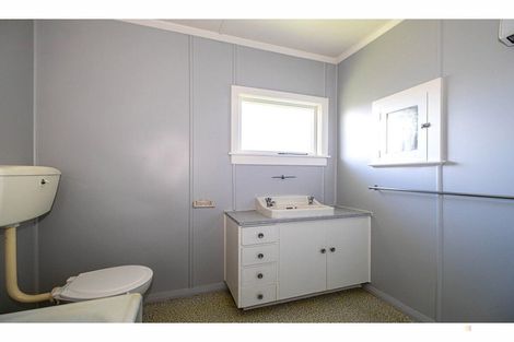 Photo of property in 6 Parsonage Road, Waimate, 7924