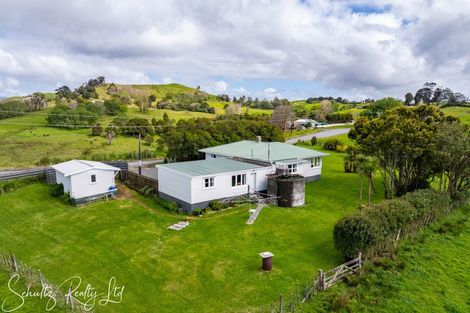 Photo of property in 69 Marohemo Road, Maungaturoto, 0583