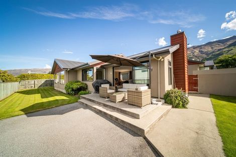 Photo of property in 28b Old Station Avenue, Wanaka, 9305