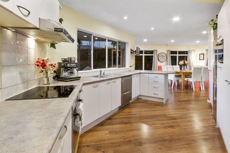 Photo of property in 57 Churchouse Road, Greenhithe, Auckland, 0632