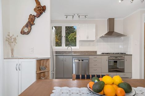 Photo of property in 32 Clouston Crescent, Fenton Park, Rotorua, 3010