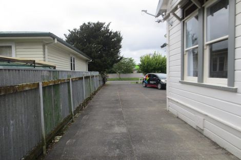 Photo of property in 38 Bryant Street, Takaro, Palmerston North, 4412