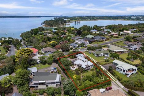 Photo of property in 261 Tanners Point Road, Tanners Point, Katikati, 3177