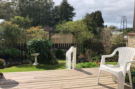 Photo of property in 16b Fairway Drive, Kerikeri, 0230