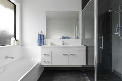 Photo of property in 3 Waikai Close, Ruakura, Hamilton, 3214