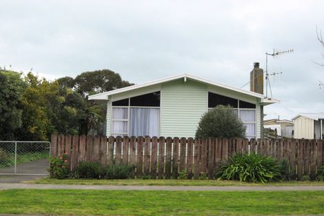 Photo of property in 33 Shrimpton Road, Haumoana, 4102