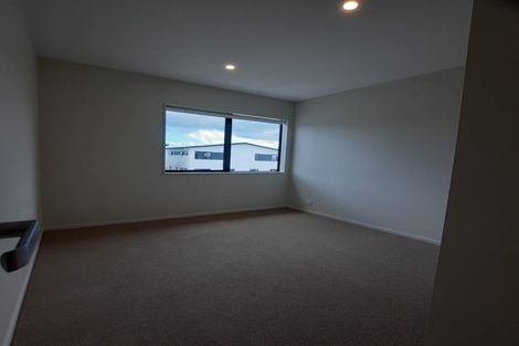 Photo of property in 82 Katikati Drive, Manurewa, Auckland, 2102