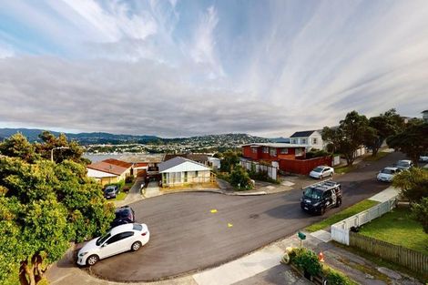 Photo of property in 7/21 Duchess Place, Maupuia, Wellington, 6022