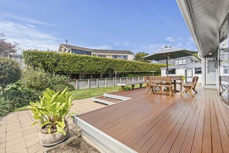 Photo of property in 103b Barrett Road, Whalers Gate, New Plymouth, 4310