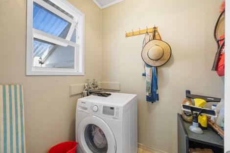 Photo of property in 86 Revans Street, Featherston, 5710