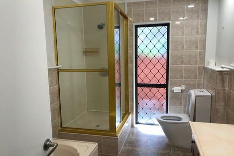 Photo of property in 19 Reynard Terrace, Conifer Grove, Takanini, 2112