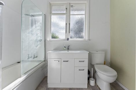 Photo of property in 25 Rutland Street, Levin, 5510