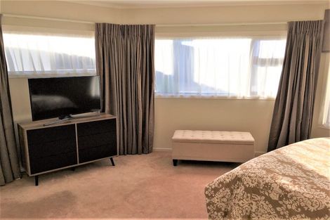 Photo of property in 227 The Terrace, Wellington Central, Wellington, 6011