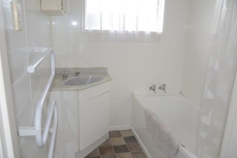 Photo of property in 20 Woodlands Place, Aranui, Christchurch, 8061