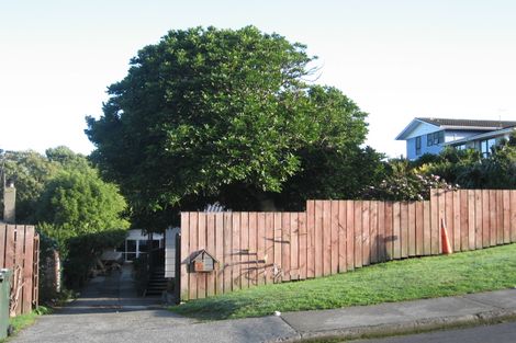 Photo of property in 112 Ruapehu Street, Paraparaumu, 5032