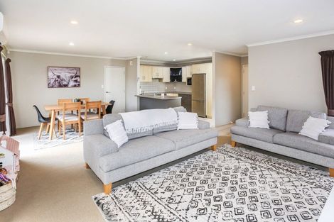 Photo of property in 3a York Street, Drury, 2113