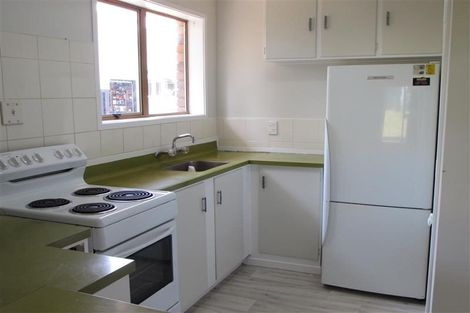 Photo of property in 1/35a Coniston Avenue, Te Atatu South, Auckland, 0610