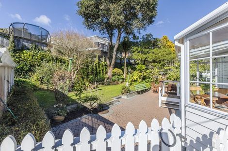 Photo of property in 15 Streatlam Crescent, Strathmore Park, Wellington, 6022