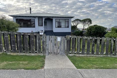 Photo of property in 9 Walker Street, Bluff, 9814