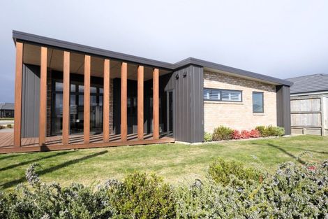 Photo of property in 2 Maru Terrace, Wharewaka, Taupo, 3330