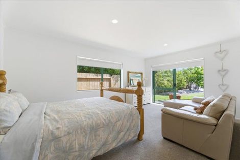 Photo of property in 72 Palm Beach Boulevard, Papamoa Beach, Papamoa, 3118