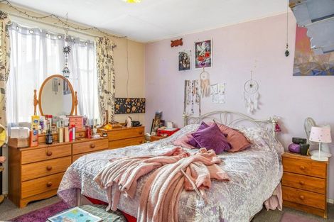 Photo of property in 108 Arahura Crescent, Waitangirua, Porirua, 5024