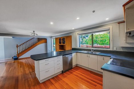 Photo of property in 22 Sevenoaks Drive, Bryndwr, Christchurch, 8053