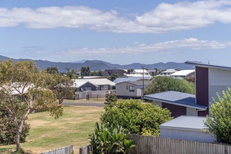 Photo of property in 116 Manuka Place, Matarangi, Whitianga, 3592