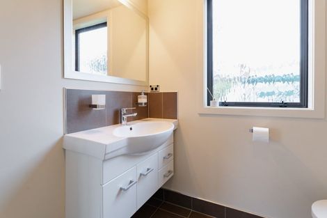 Photo of property in 27 Kayforce Road, Ocean View, Dunedin, 9035