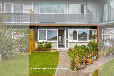 Photo of property in 3/14a Albert Road, Devonport, Auckland, 0624