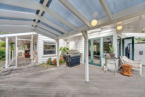 Photo of property in 42 Church Road, Taradale, Napier, 4112