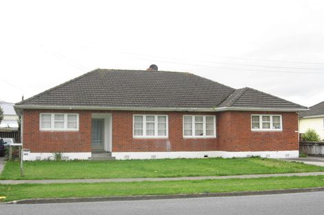 Photo of property in 151 Oxford Terrace, Epuni, Lower Hutt, 5011