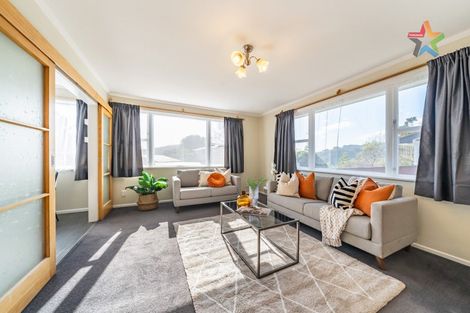 Photo of property in 21 Robson Street, Stokes Valley, Lower Hutt, 5019