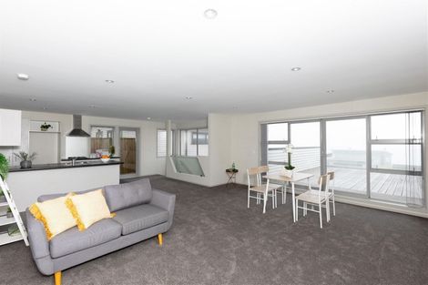 Photo of property in 19b Comber Place, Johnsonville, Wellington, 6037