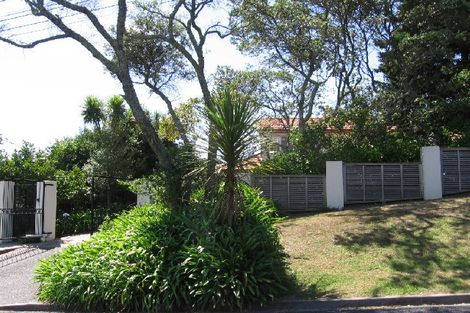 Photo of property in 18 Cliff Road, Torbay, Auckland, 0630