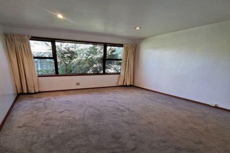 Photo of property in 5 Haslett Place, Upper Riccarton, Christchurch, 8041