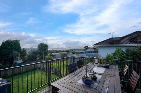 Photo of property in 203 Barrow Street, Bluff, 9814