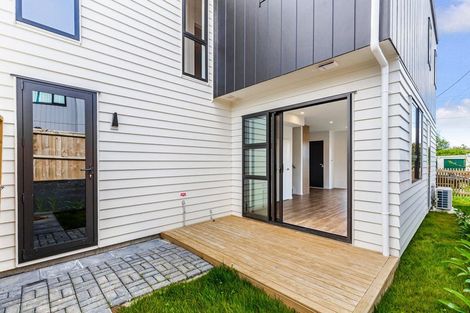 Photo of property in 1/22 Coniston Avenue, Te Atatu South, Auckland, 0610