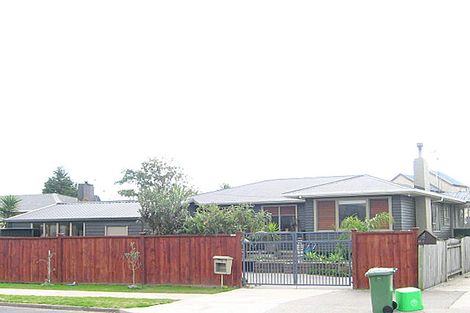 Photo of property in 13b Tui Street, Mount Maunganui, 3116