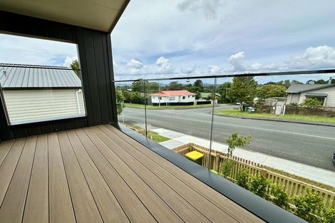 Photo of property in 78a West Harbour Drive, West Harbour, Auckland, 0618
