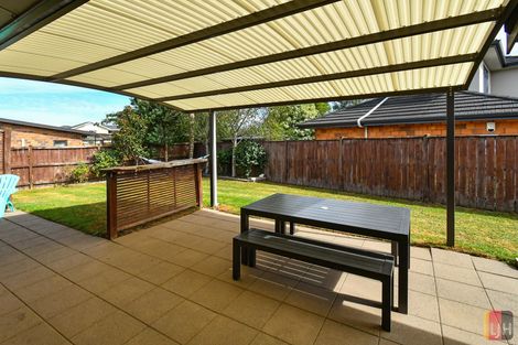 Photo of property in 13 Girvan Terrace, Wattle Downs, Auckland, 2103