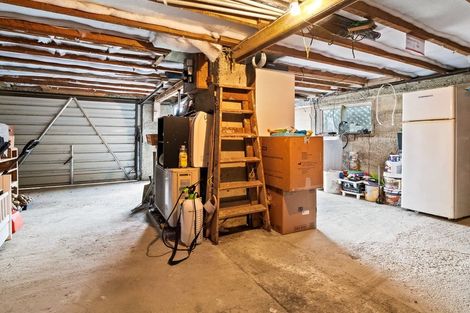 Photo of property in 112 Beach Street, Waikouaiti, 9510